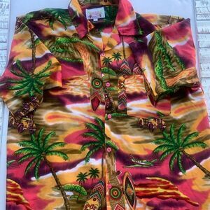 Vintage Men’s Waikiki Hawaiian Sunset shirt Men’s Large